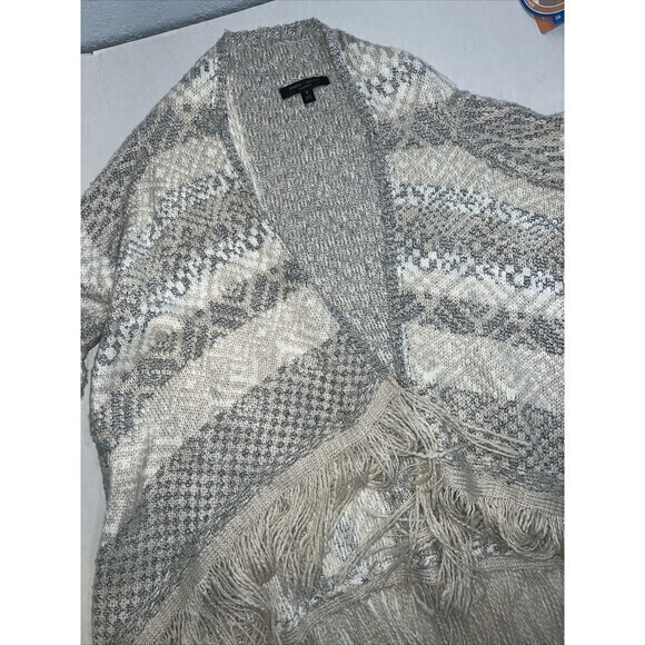 Romeo + Juliet Couture Cardigan Sweater Womens Size M Boho Southwest Knit Fringe - Picture 5 of 6